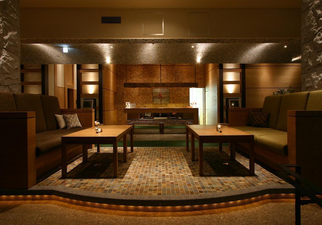 Hotel Coco Grand Такасаки Экстерьер фото