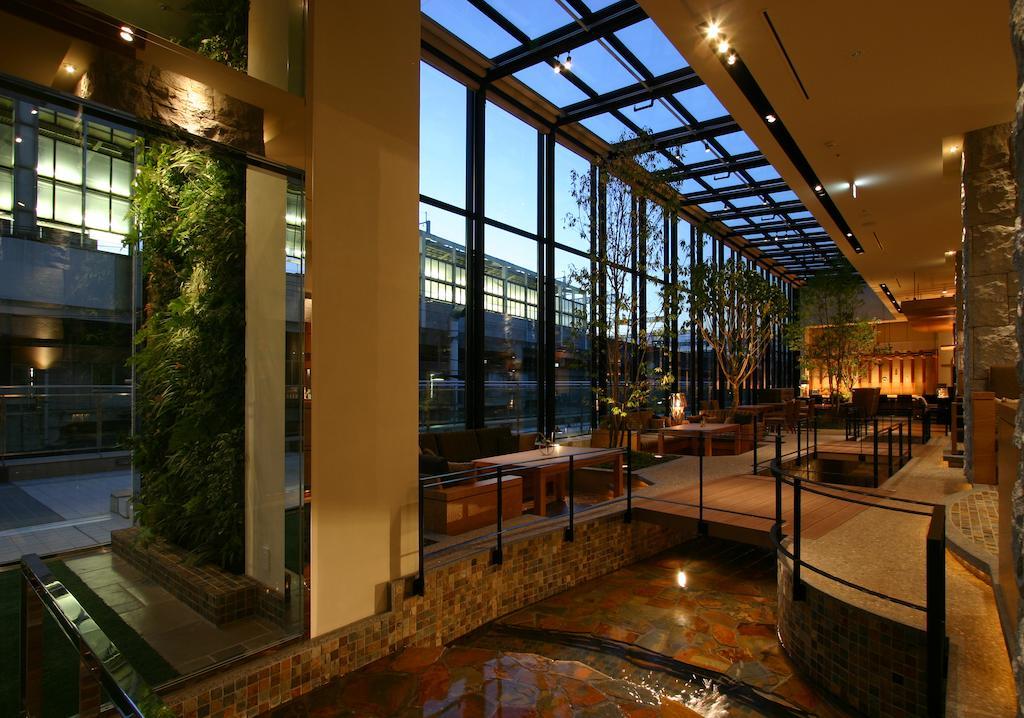Hotel Coco Grand Такасаки Экстерьер фото