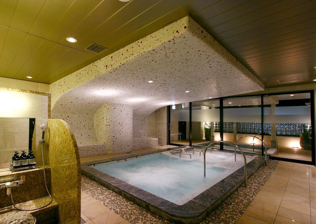 Hotel Coco Grand Такасаки Экстерьер фото