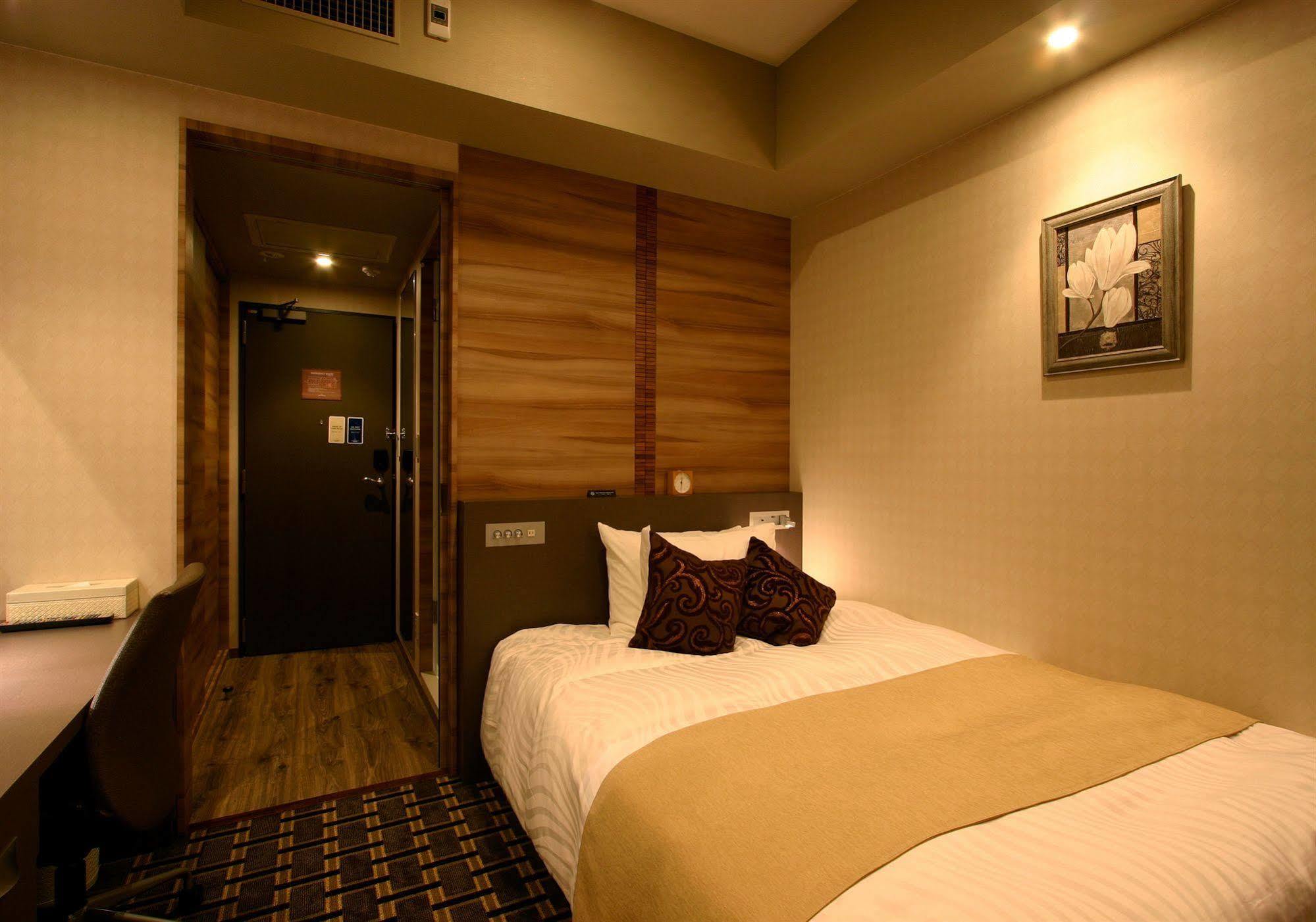 Hotel Coco Grand Такасаки Экстерьер фото